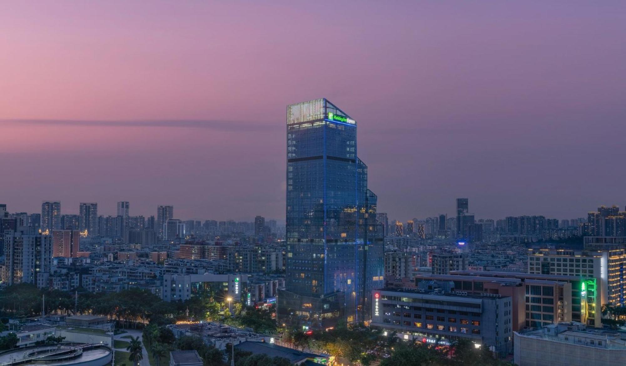 Holiday Inn Express Zhuhai Gongbei By Ihg Exteriör bild
